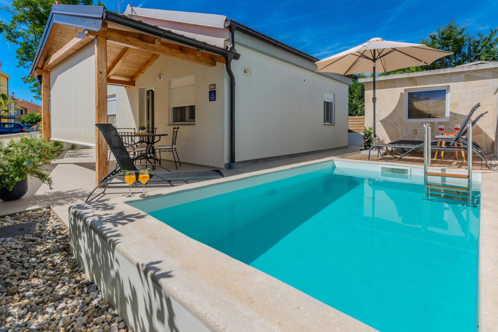 Family Friendly House With A Swimming Pool Privlaka, Zadar - 23516 Βίλα Privlaka  Εξωτερικό φωτογραφία